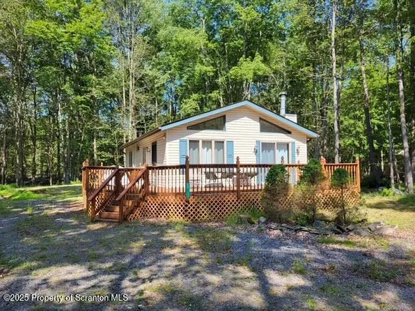 52 S Lehigh River Dr #K1447, Gouldsboro, PA 18424