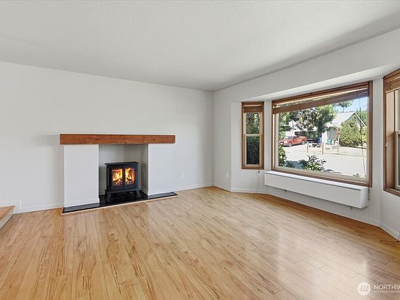 5th image of 1817 SW 325th Place
