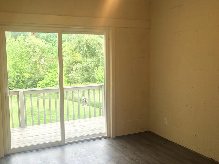 814 Rich Acres Rd #2 — Photo 3