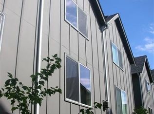 705 NE North St #94, Seattle, WA 98133