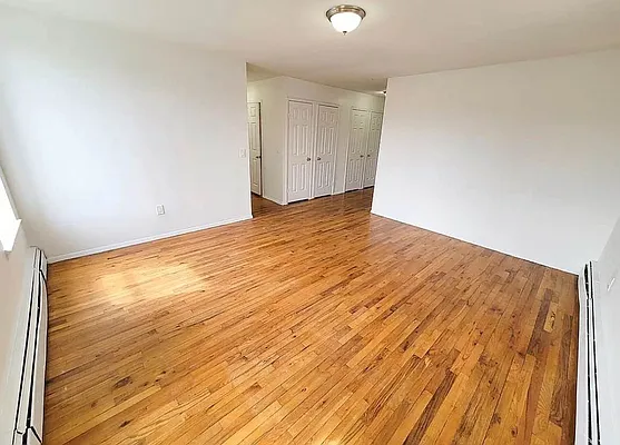 Rented by Bruma Realty LLC | media 3