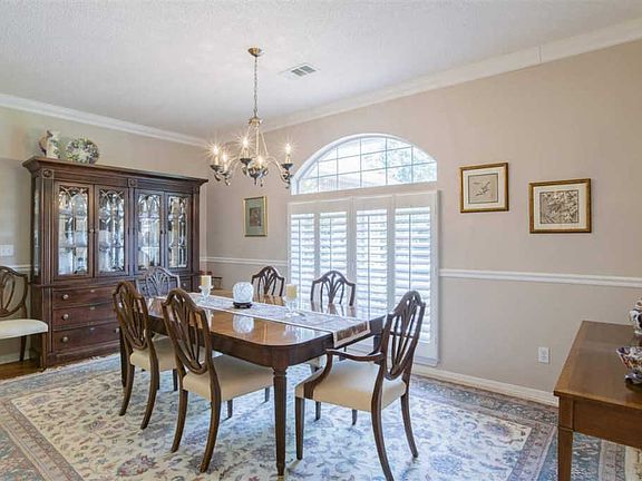 5th image of 9085 Ashville Dr