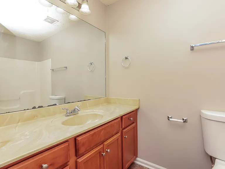 606 Nixon Way — Photo 16