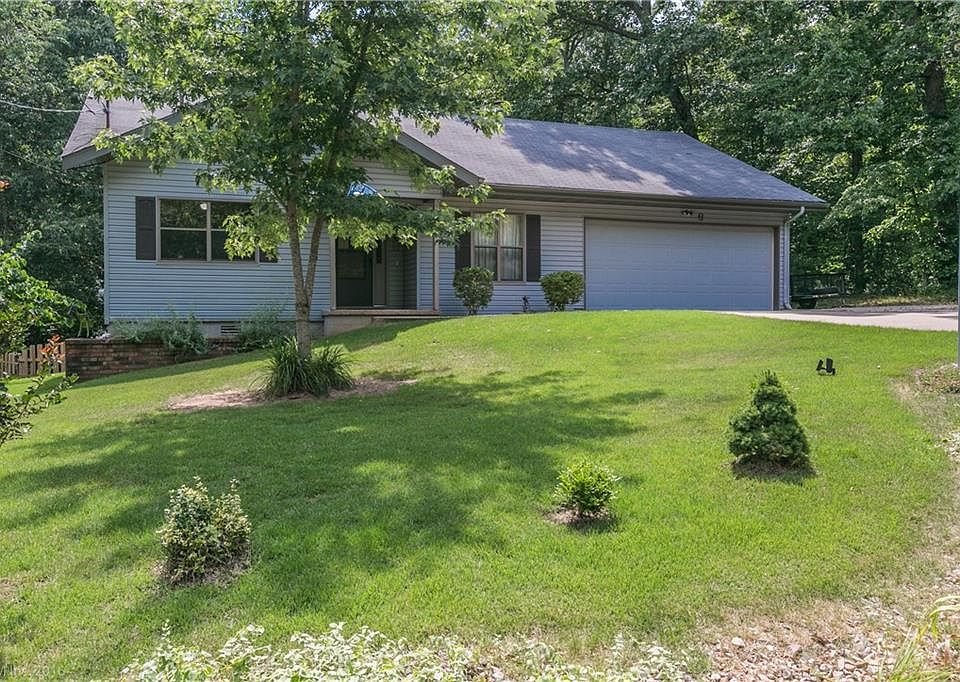 1st image of 6 Park Ln