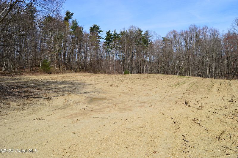 4th image of 00 Saunders Rd Lot A