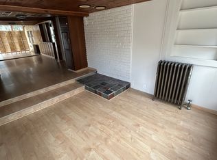 142 Hamilton St #2, Southbridge, MA 01550