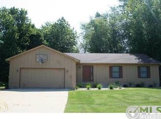 72 Sunset Ln, Sandusky, MI 48471
