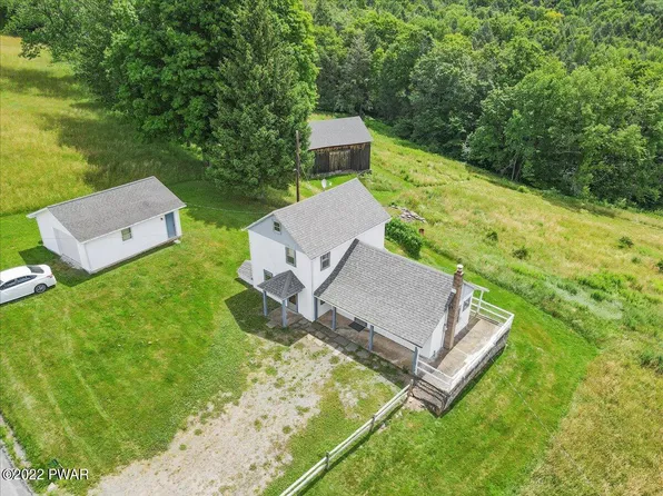 136 Oregon Tpke, Honesdale, PA 18431