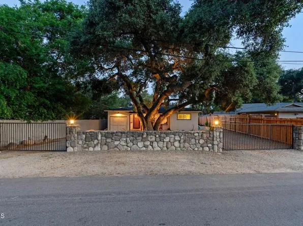 690 Riverside Rd, Oak View, CA 93022