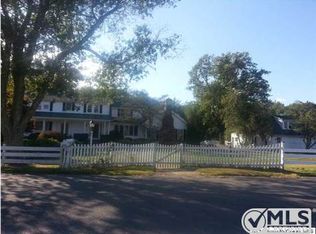 1776 Glendola Rd, Wall Township, NJ 07719