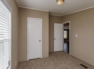 6214 Cr 427, Stockdale, TX 78160