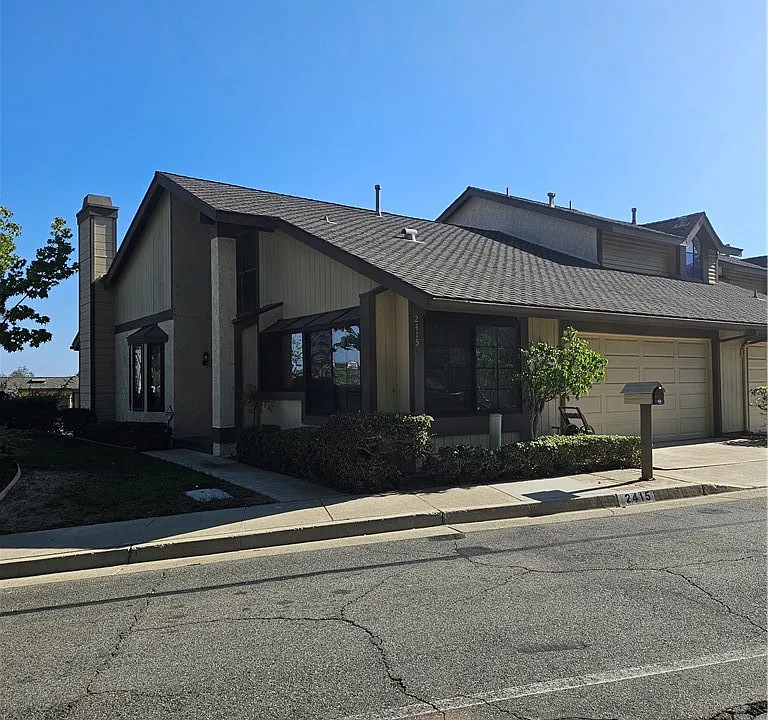 2415 Applewood Cir