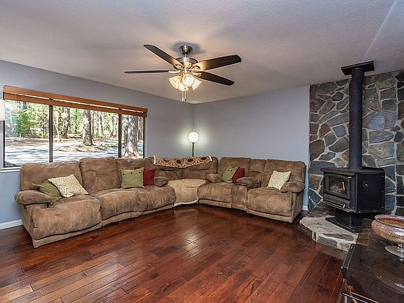 4th image of 5642 Prosperity Ct