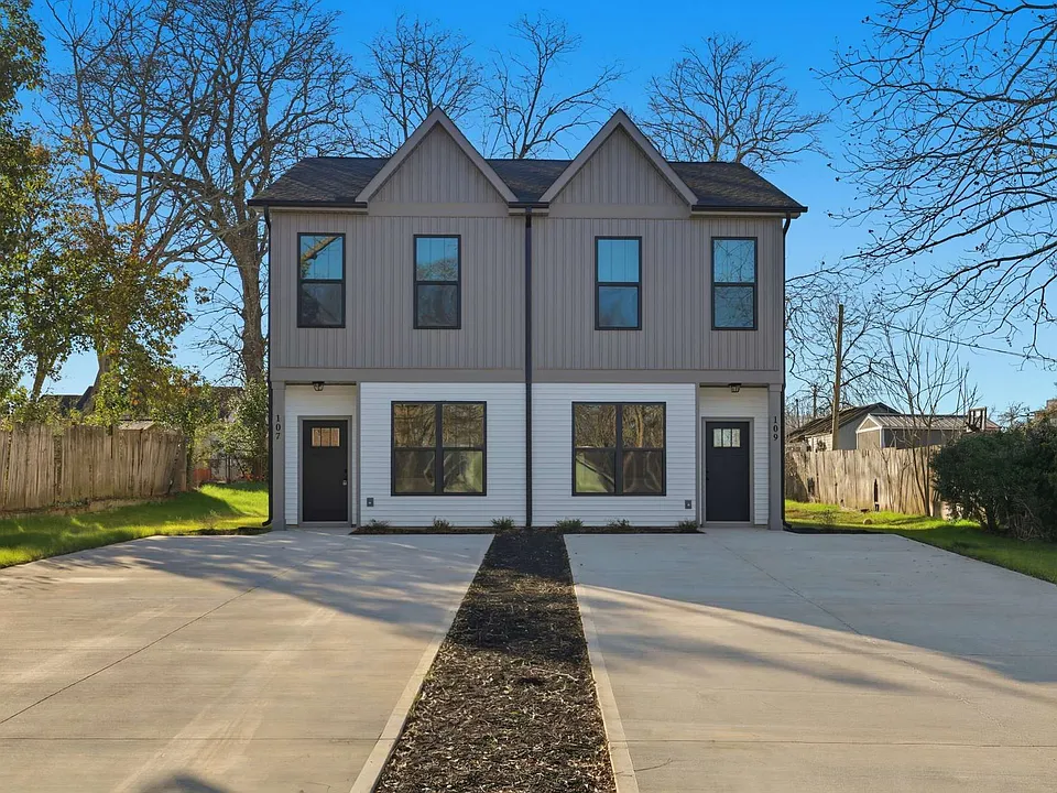 107 Virginia Ave