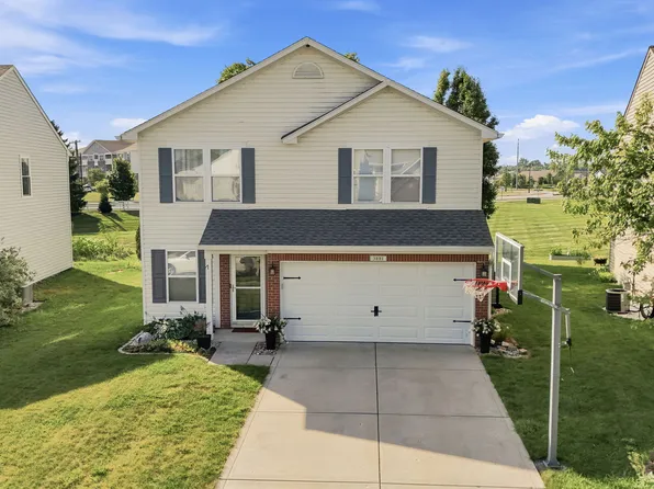 3881 White Cliff Way, Whitestown, IN 46075
