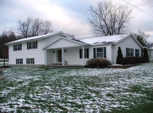 8950 Black Run Rd, Frazeysburg, OH 43822