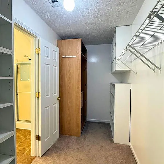 2029 Manor Oak Ln — Photo 25