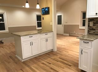 121 Woodrow Rd, Staten Island, NY 10312