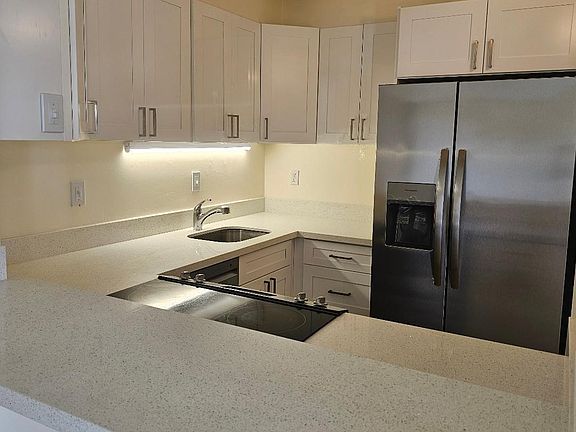 4th image of 430 Keoniana St APT 1304