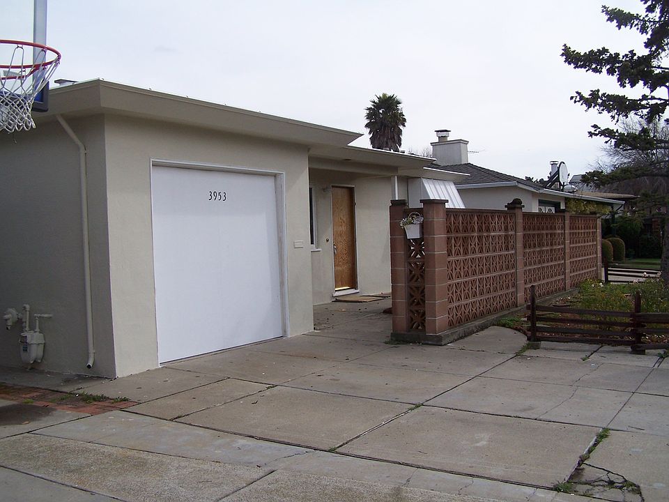 1st image of 3953 Durand Dr