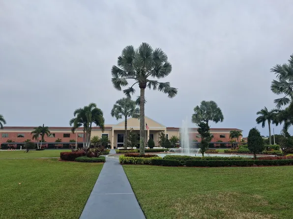 445 Fanshaw Way, Boca Raton, FL 33434