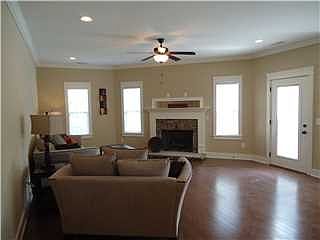 5th image of 2801 Amsterdam Ln #30