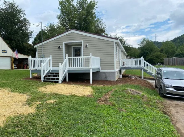 124 Betterley Pl, Elizabethton, TN 37643