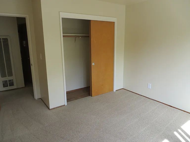 433 Vasquez Ct #4 — Photo 14