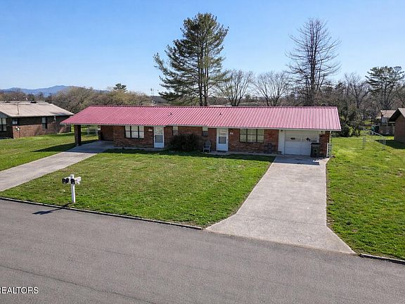 3rd image of 1273 Bluegrass Rd