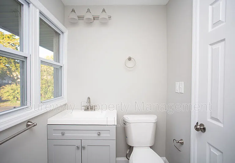 48 Sandstone Ln — Photo 17