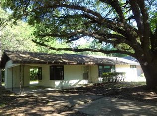 1406 N 5th St, Natchitoches, LA 71457