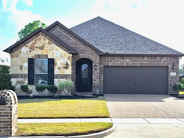 616 Spruce Trl, Forney, TX 75126
