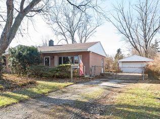 6312 Powell St, Downers Grove, IL 60516