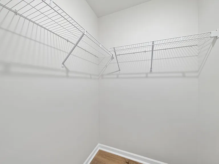 1025 Kinsley Ridge Ave — Photo 21