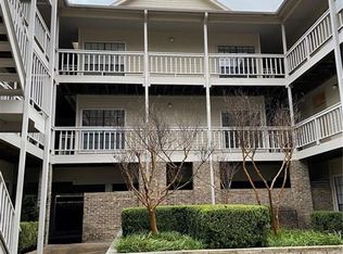715 W 22nd 1/2 (georgian #207), Austin, TX 78705