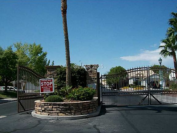 2nd image of 3432 Tuscany Village Dr