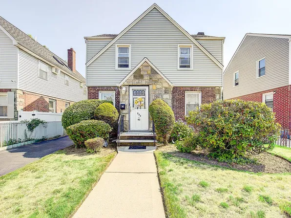 22342 114th Ave, Cambria Heights, NY 11411