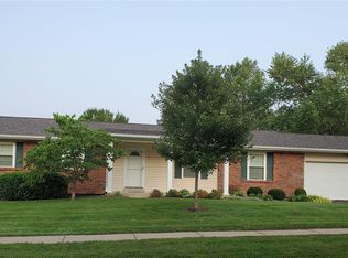 467 Caballero Ct, Ballwin, MO