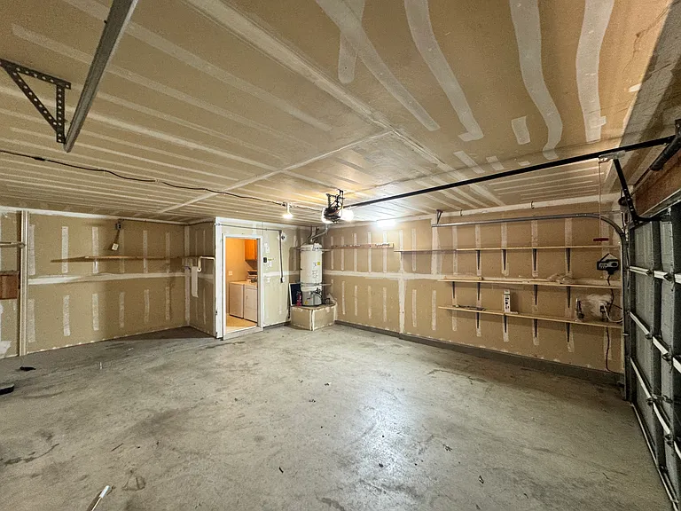 1772 Autumn Meadow Dr — Photo 33