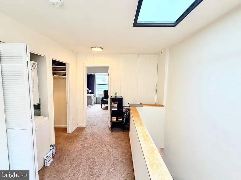 1209 Locust St #3F — Photo 18