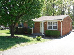 413 Missimer Ln, Vinton, VA 24179
