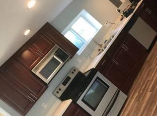 23313 12th Ave S, Des Moines, WA 98198