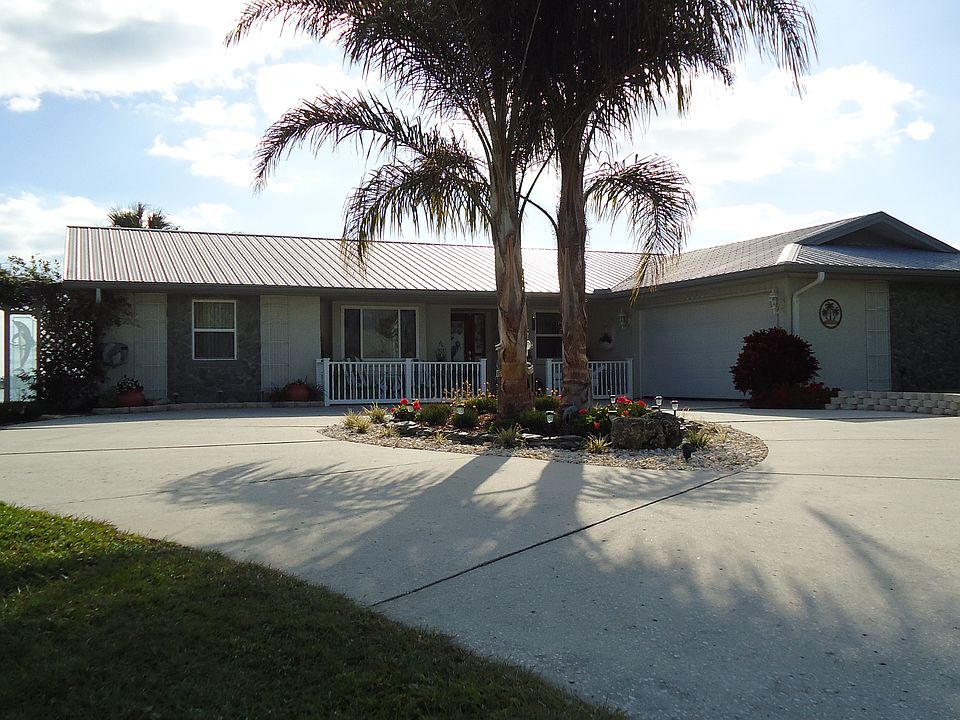 1st image of 11916 W Bayshore Dr