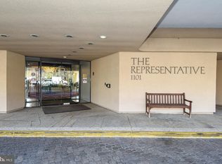 1101 S Arlington Ridge Rd APT 305, Arlington, VA 22202