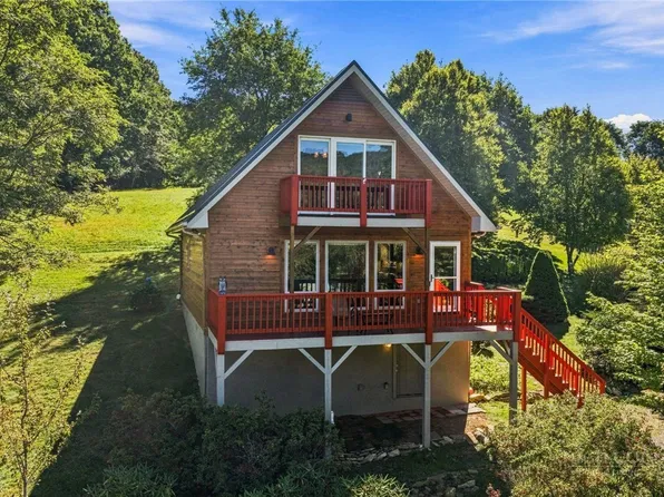 190 Camelot Drive, Banner Elk, NC 28604