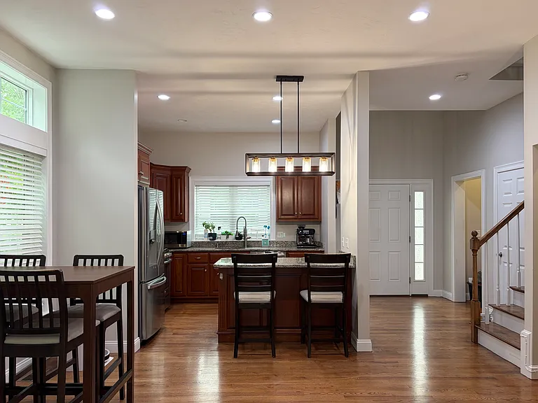 30 Boardwalk Dr — Photo 11