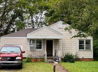 2711 10th Ave, Sheffield, AL 35660