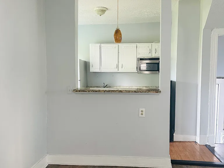 830 Main Ave — Photo 9