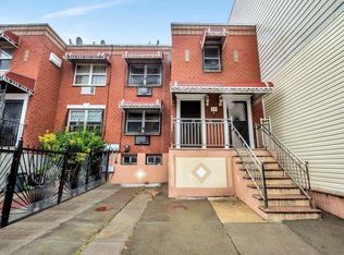 45 Menahan St, Brooklyn, NY 11221