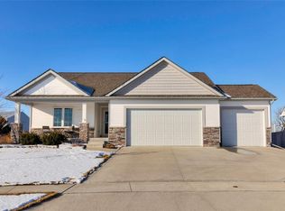3626 NW Trestle Point Dr, Ankeny, IA 50023